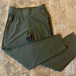 Athleta Brooklyn ankle pants, olive green